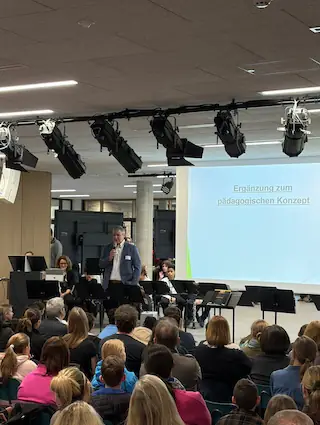 Tag der offnen Tür am Gymnasium Karlsfeld